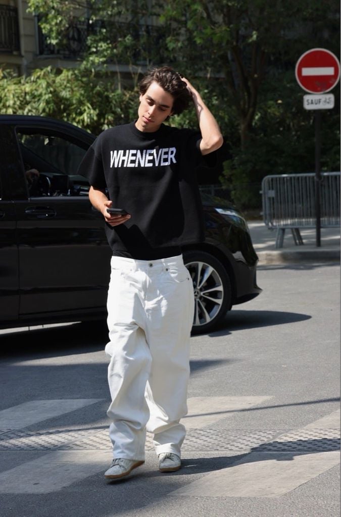 ÁO DỆT LEN “ WHENEVER “ SIGNATURE KNIT T - SHIRT / BLACK