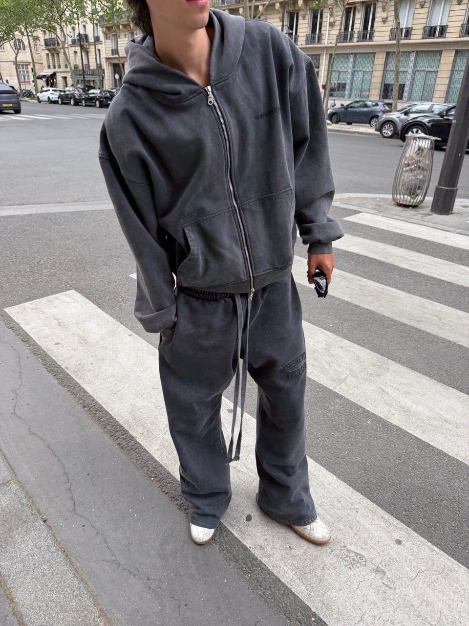 ÁO KHOÁC "WHENEVER" CHASING DREAMS WASHED ZIP HOODIE/ VINTAGE GREY