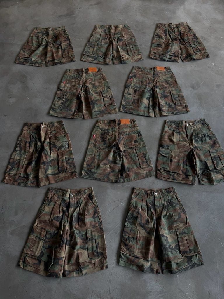 QUẦN “WHENEVER” BAGGY CAMO SHORTS