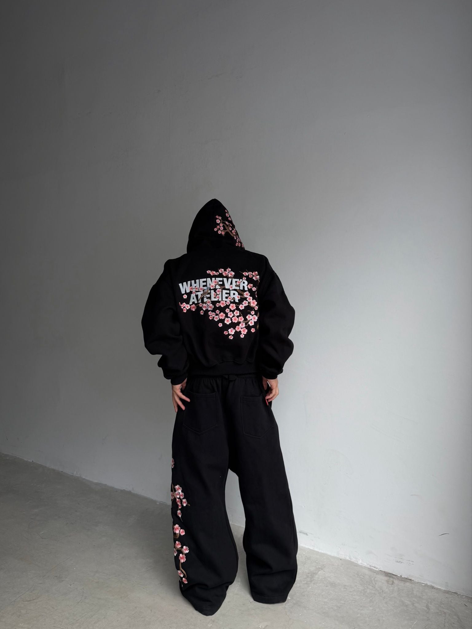 ÁO KHOÁC “WHENEVER” SAKURA EMBROIDERED ZIP-UP HOODIE/ BLACK