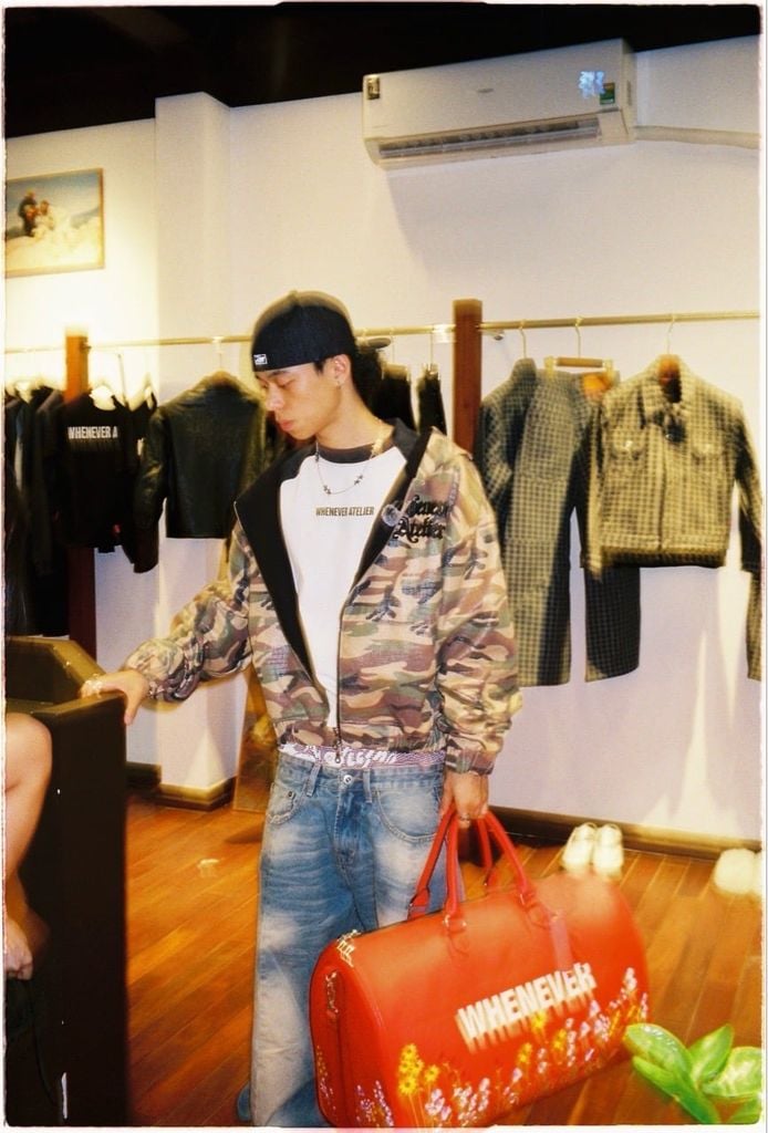 Áo khoác "WHENEVER" EMBROIDERED CAMO HOODIE ZIP