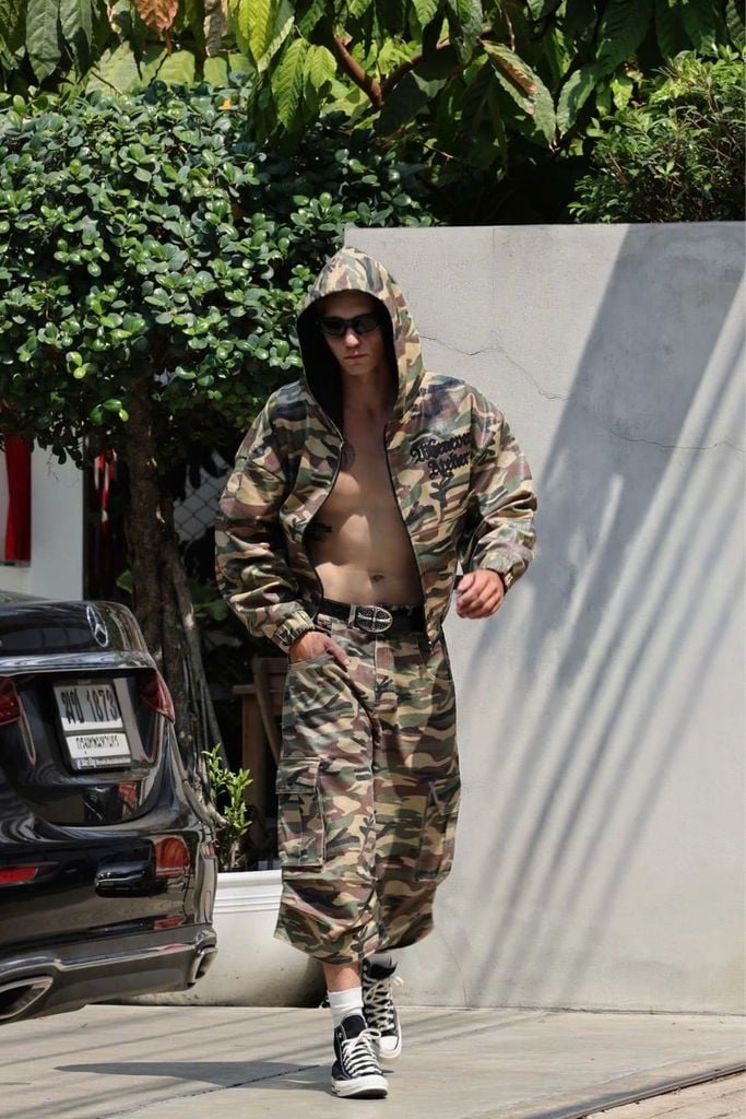 QUẦN “WHENEVER” CROC CAMO BAGGY SHORTS