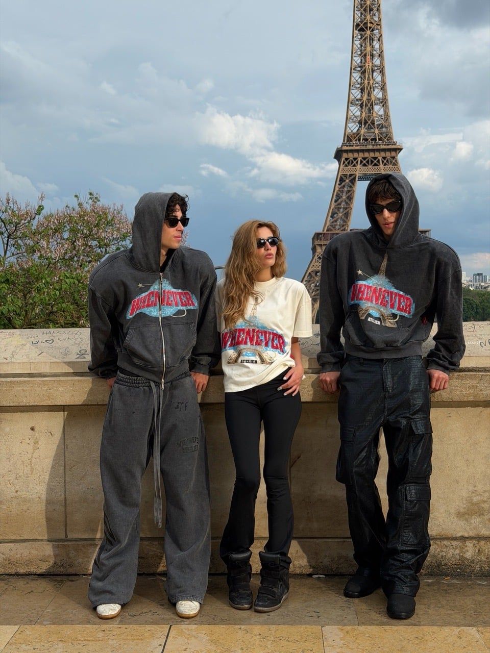 ÁO "WHENEVER" PARIS T-SHIRT / WHITE