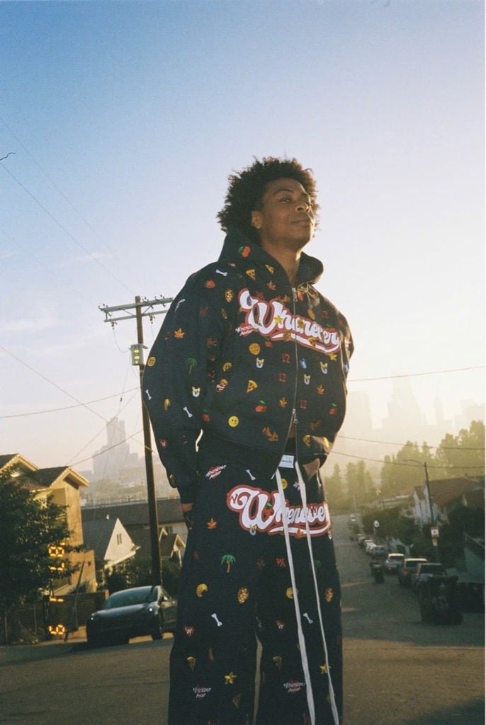 “WHENEVER” ICON EMBROIDERED HOODIE ZIP / BLACK