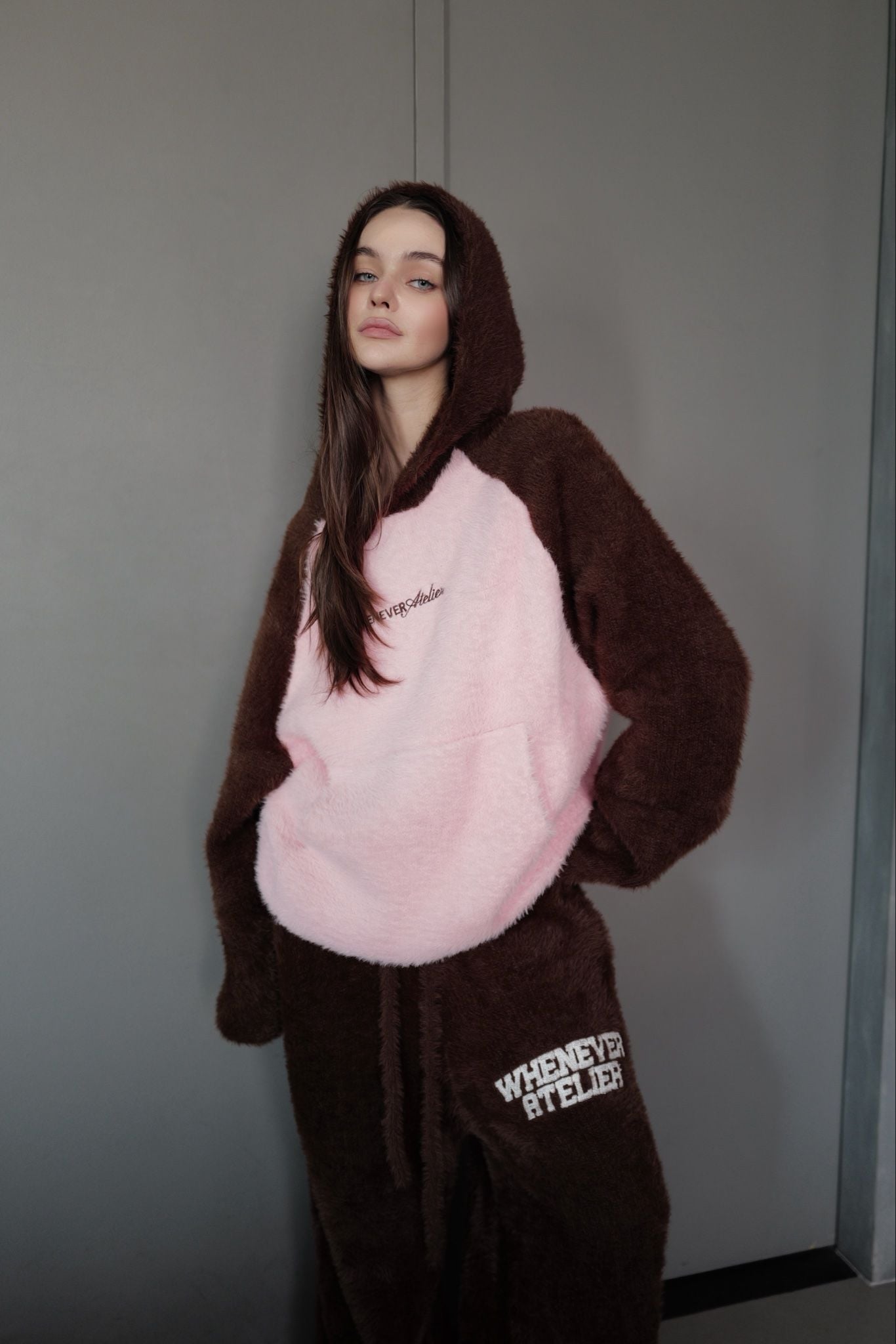 “WHENEVER” COZY FOX RAGLAN HOODIE / PINK BROWN