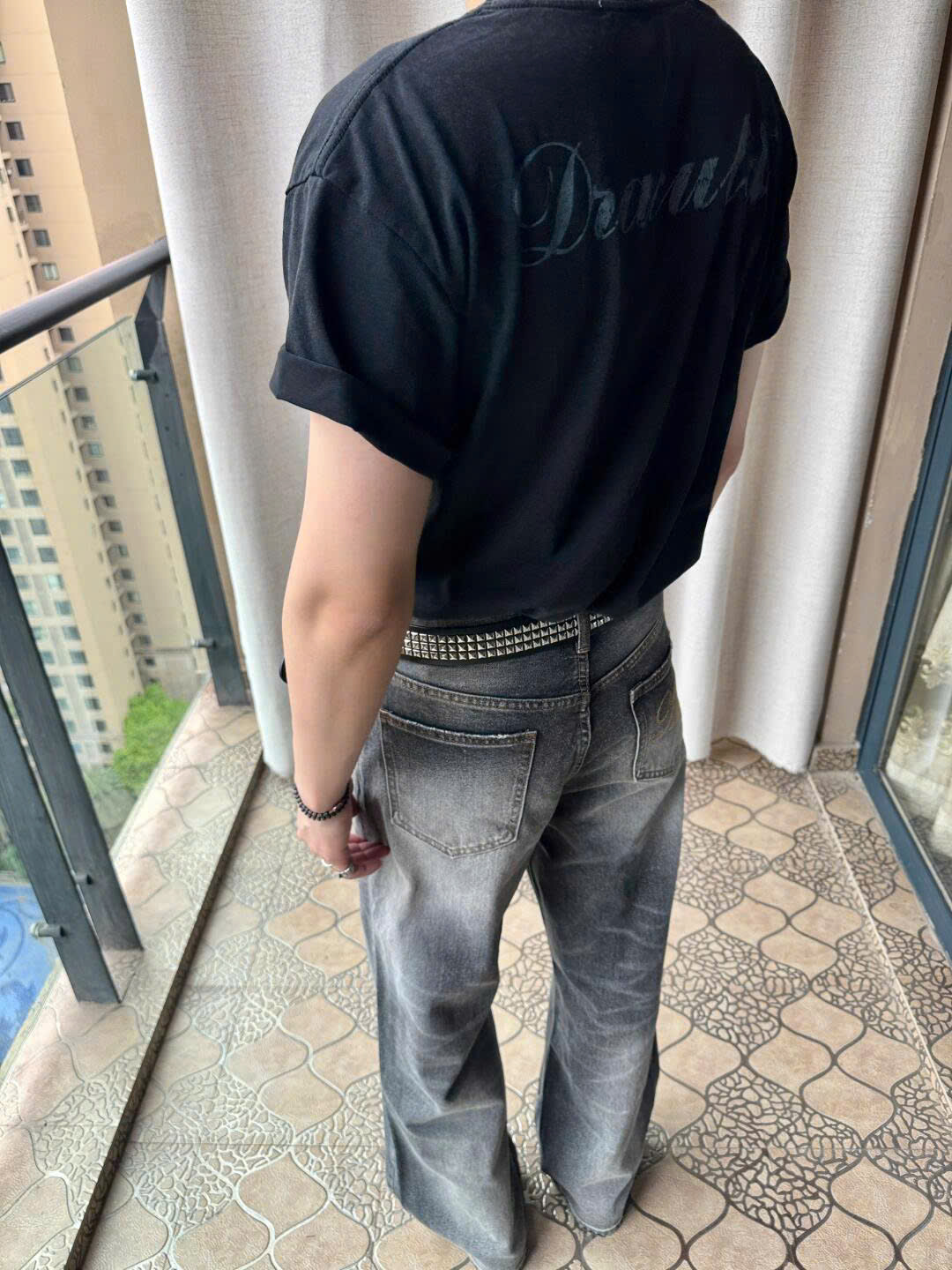  Noir Tee 