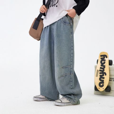 Quần jean dài túi sau họa tiết chữ Q27 (order)