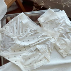 Set 5 quần lót trắng nữ tính, đóng hộp - MQ01