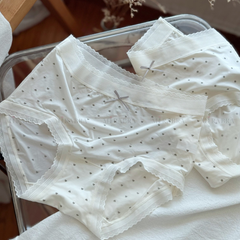 Set 5 quần lót trắng nữ tính, đóng hộp - MQ01