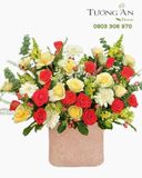  Hoa Cắm Hộp Hồng Vàng Cát Tường - HCH168 