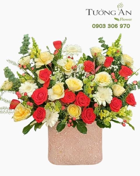 Hoa Cắm Hộp Hồng Vàng Cát Tường - HCH168