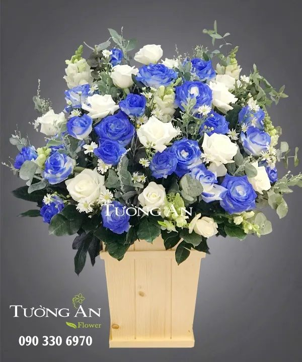  Hoa Cắm Hộp Yêu Thương - A235 