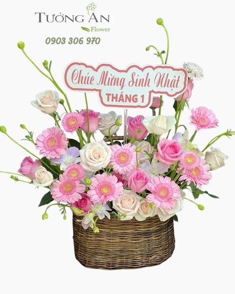 Giỏ Hoa Nụ Hồng Đầu Năm - GH07