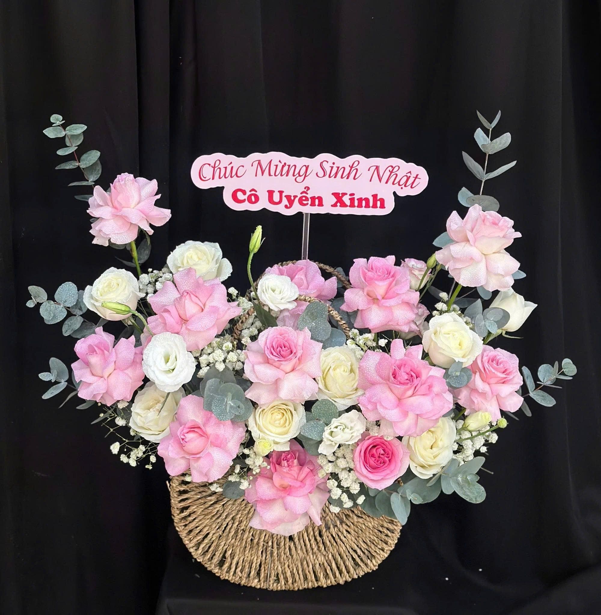  Giỏ Hoa Hồng Mơ Thanh Nhã - GH16 