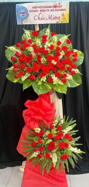 Hoa Chúc Mừng Hồng Đỏ Phát Tài - HCM63