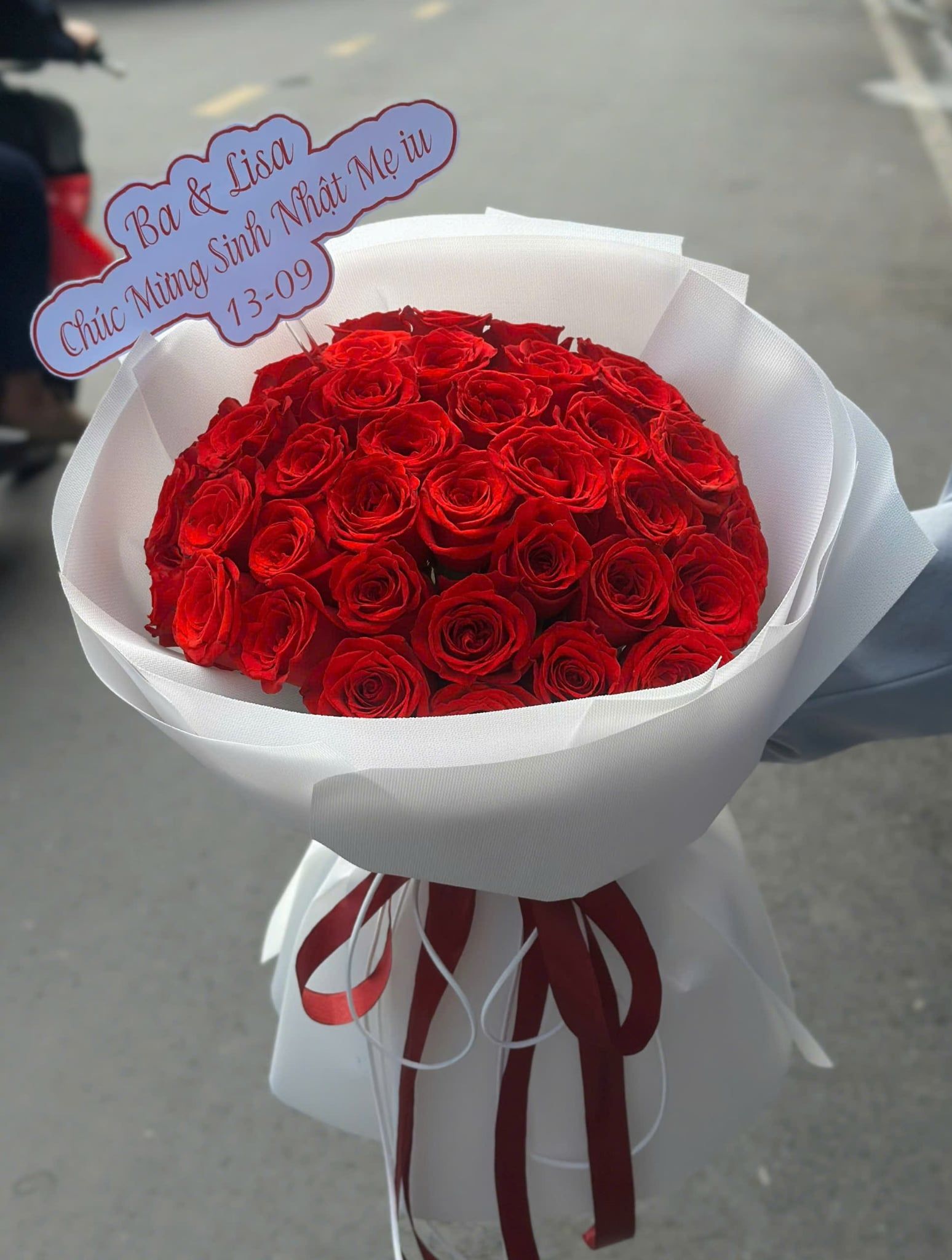  Bó Hoa Hồng Đỏ Say Đắm - HBT51 