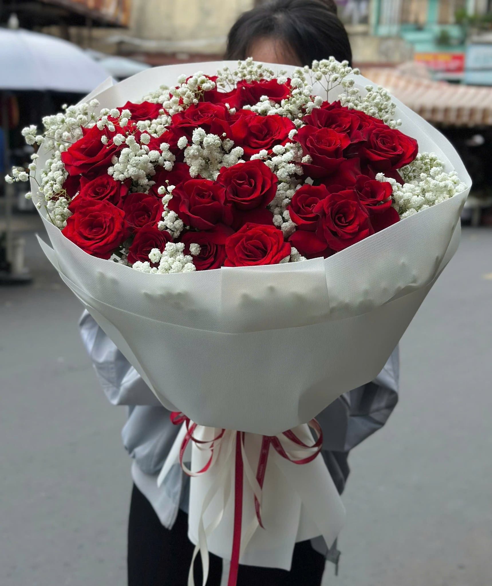  Bó Hoa Hồng Đỏ Nồng Say - HBT52 