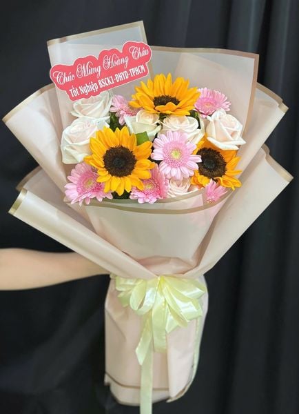 Bó Hoa Nắng Mai Rạng Rỡ - HBD74