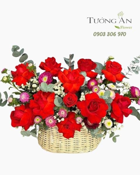 Giỏ Hoa Hồng Đỏ Rực Rỡ - GH18