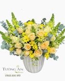  Hoa Cắm Hộp Vườn Xuân Nhẹ Bước - HCH80 