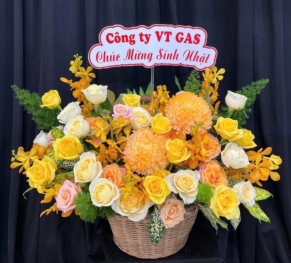Giỏ Hoa Ánh Vàng Phồn Hoa - GH40