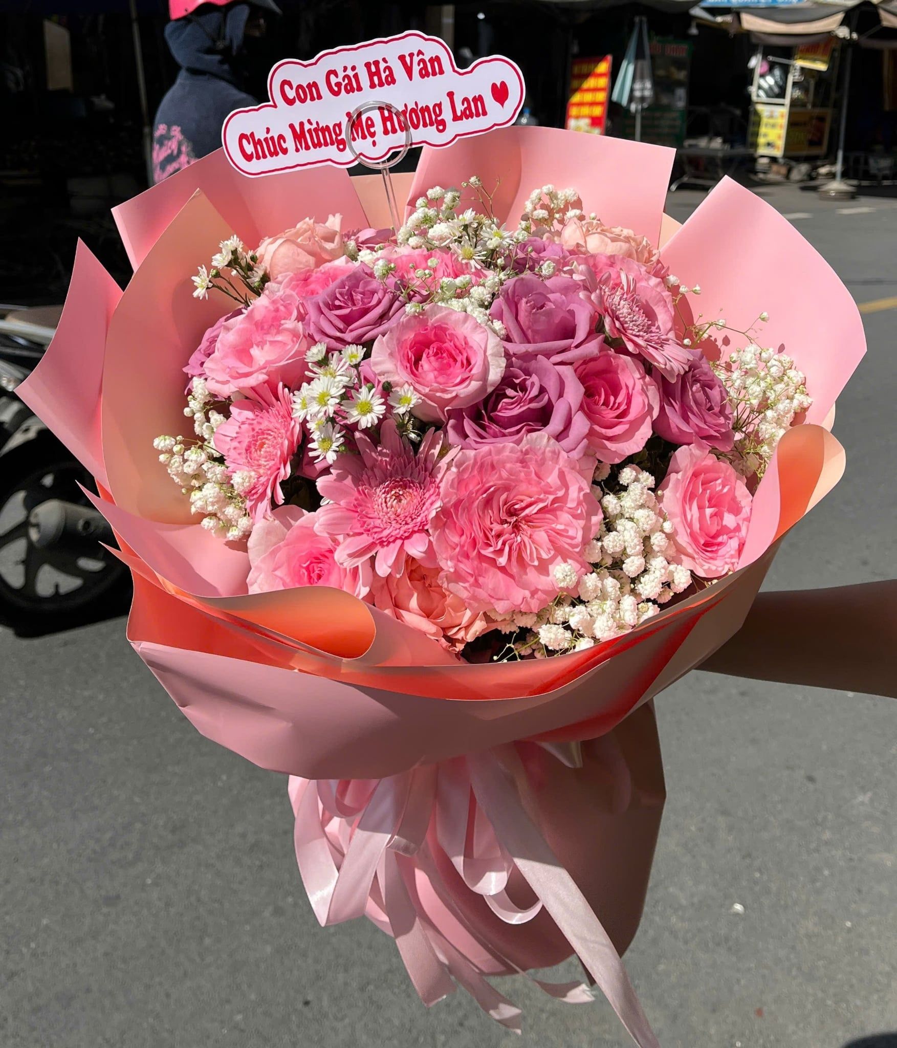  Bó Hoa Hồng Sắc Dịu Dàng - HBT49 