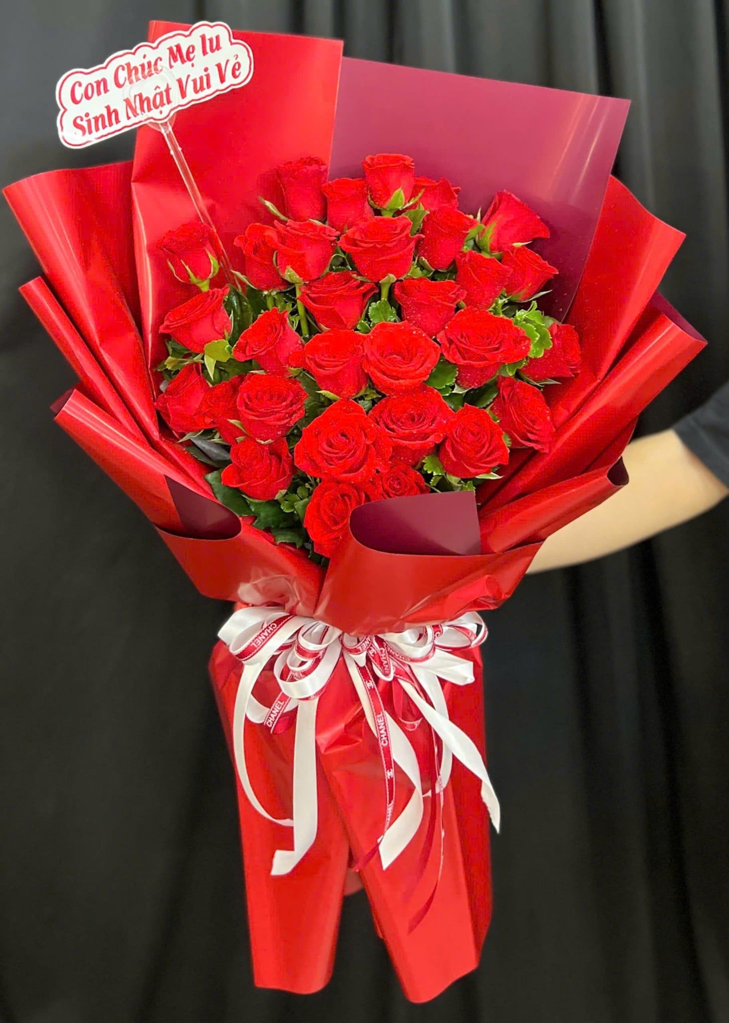  Bó Hoa Khúc Tình Son Đỏ - HBD107 