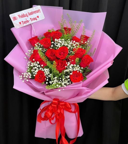Bó Hoa Tình Hồng Mộng Mơ - HBD116