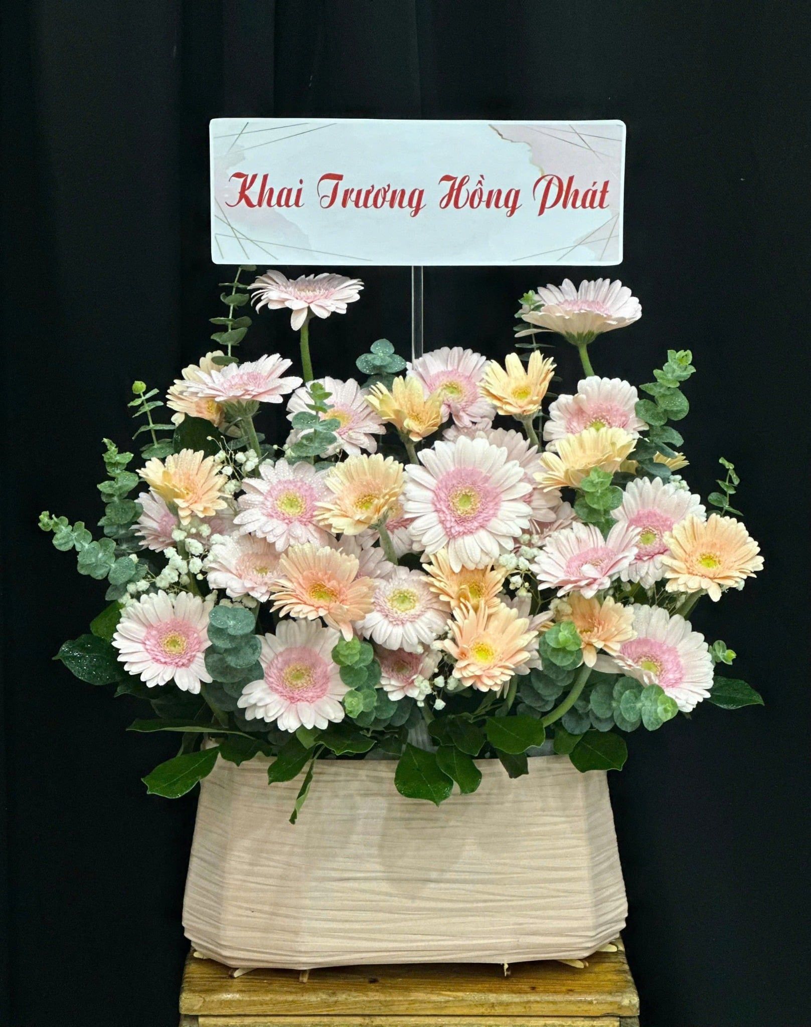  Hoa Cắm Hộp Nắng Mai Dịu Dàng - HCH30 