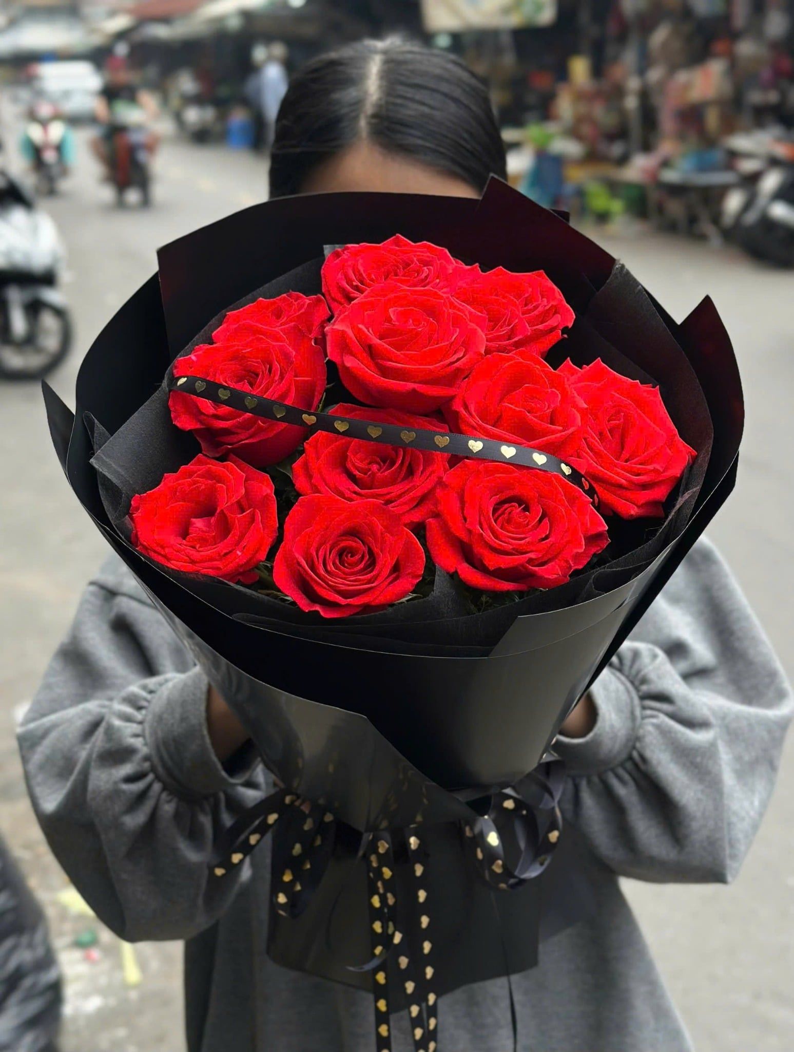  Bó Hoa Hồng Đỏ Vĩnh Tâm - HBT11 