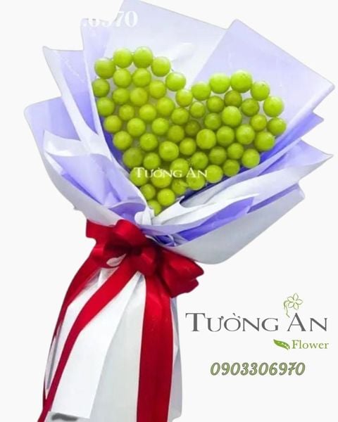 Bó Hoa Trái Nho - B28