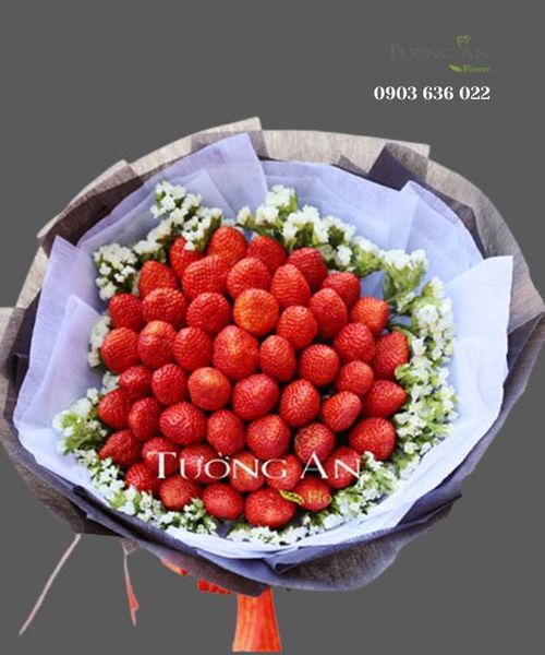 Bó Hoa Trái Cây Bé Dâu