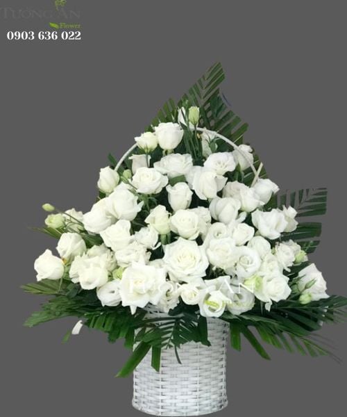 Giỏ Hoa Viếng Chia Buồn
