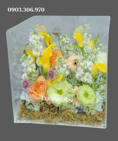  Hộp Hoa Vali Một Lần Được Yêu - HH11 