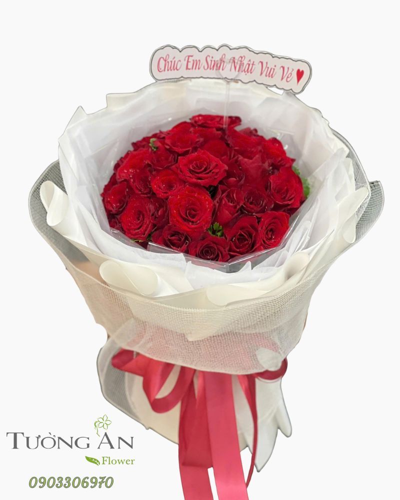  Bó Hoa Tình Đỏ Dịu Êm - HBT08 