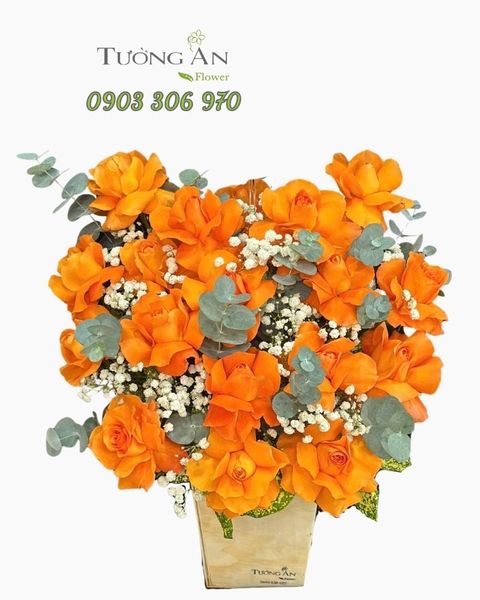 Hoa Cắm Hộp Cam Nắng Yêu Thương - HCH02