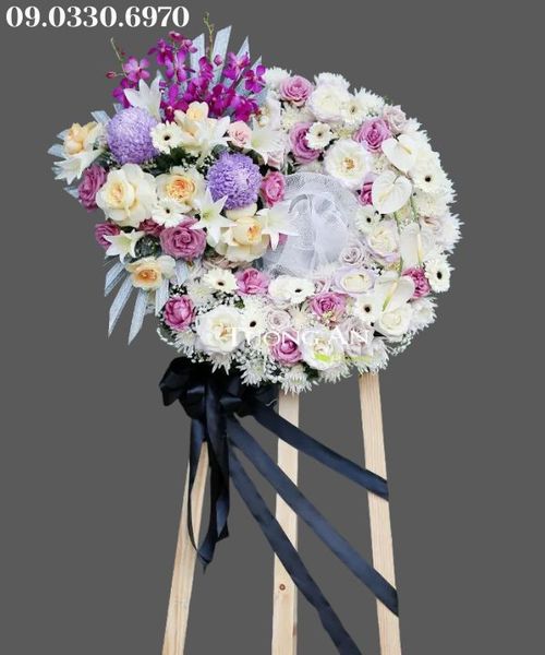 Vòng Hoa Chia Buồn