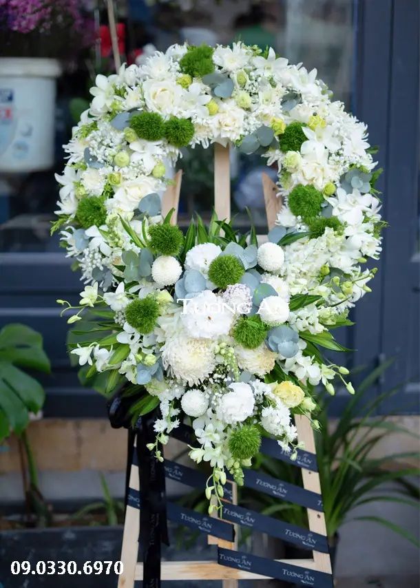  Vòng Hoa Tang Lễ - B337 