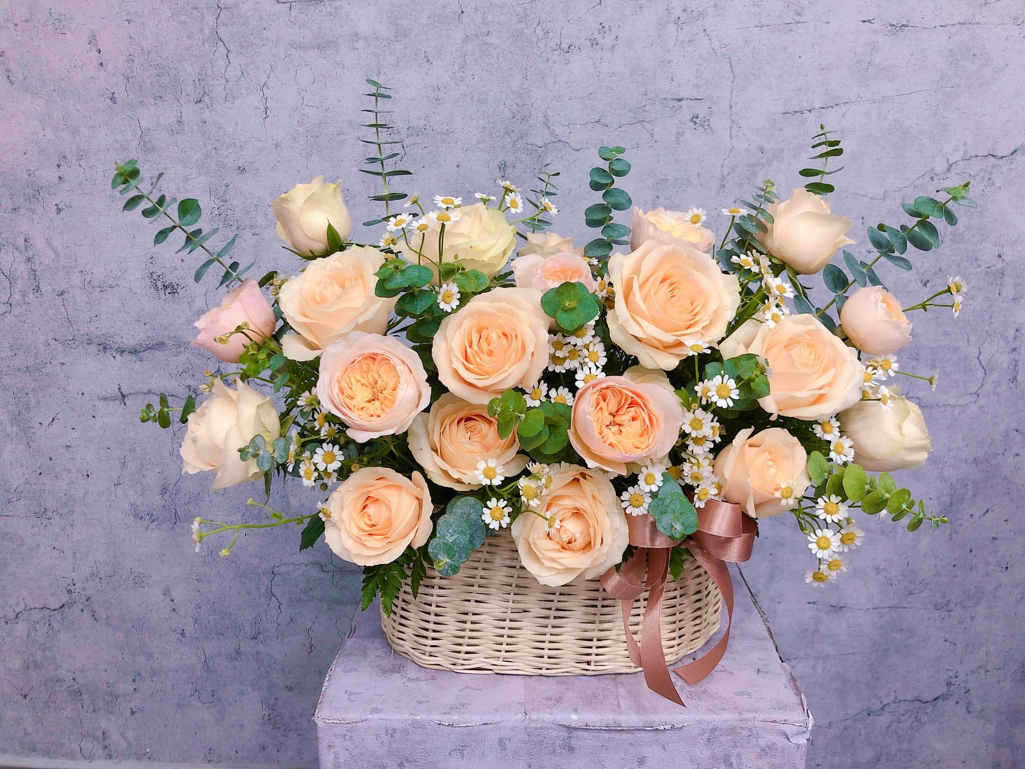  Giỏ Hoa Thanh Xuân Nhẹ Nhàng - MM153 
