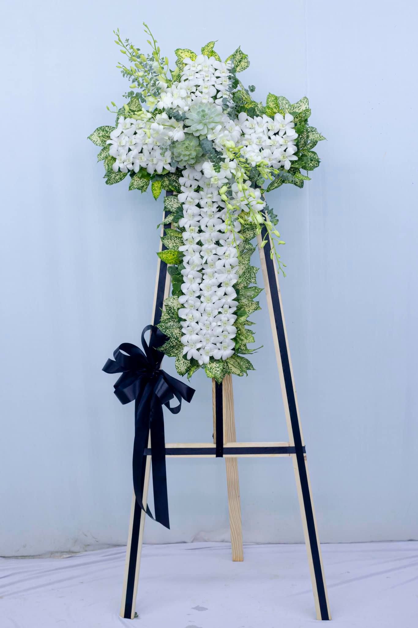  Vòng Hoa Thánh Giá Tưởng Niệm - MM29 