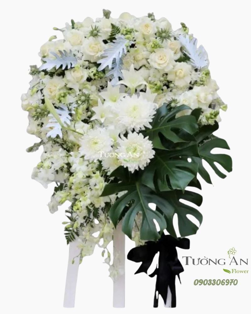  Vòng Hoa Tang Lễ Sang Trọng - B323 