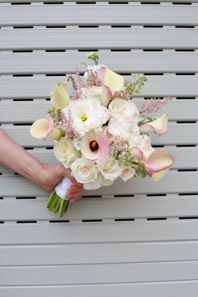  Bó Hoa Cưới Chạm Vào Hạnh Phúc - HC260 