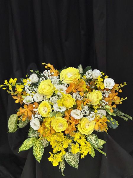  Bục Vinh Quang - BN1 