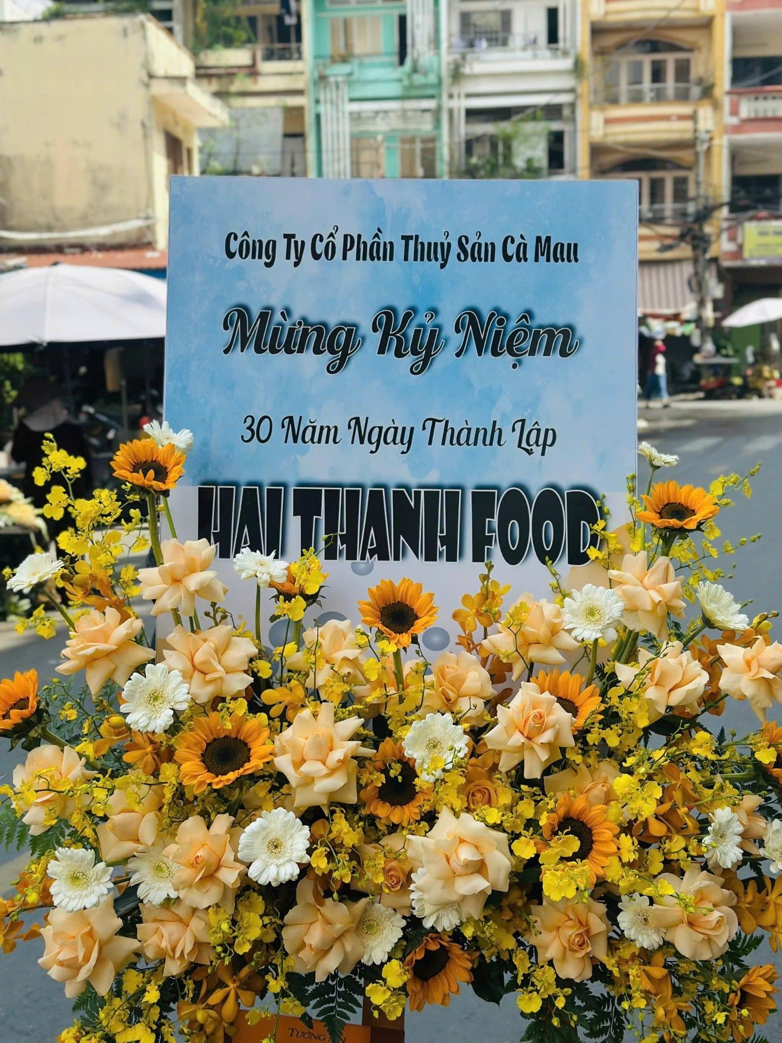  Hoa Chúc Mừng Vững Bước Thành Công - HCM08 