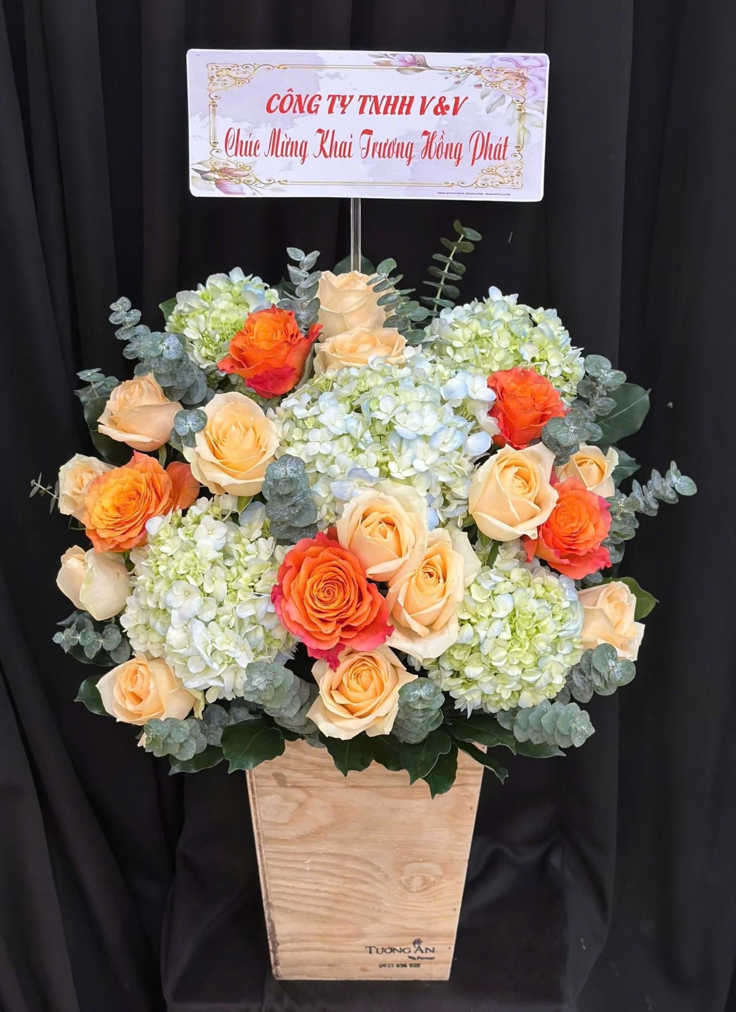  Hoa Cắm Hộp Dịu Dàng Nắng Mới - HCH06 