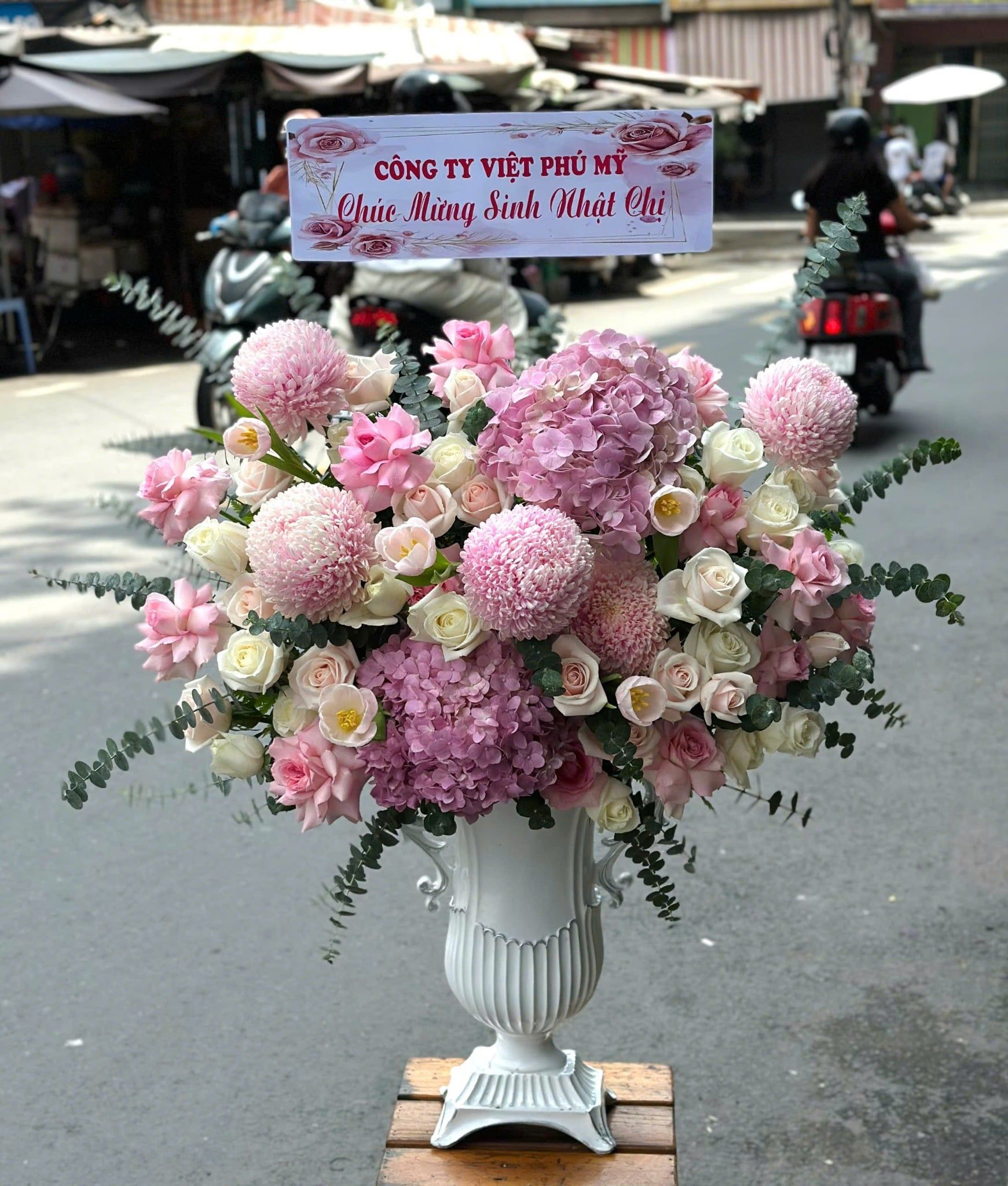  Bình Hoa Hồng Ngọc Thanh Nhã - HCB02 