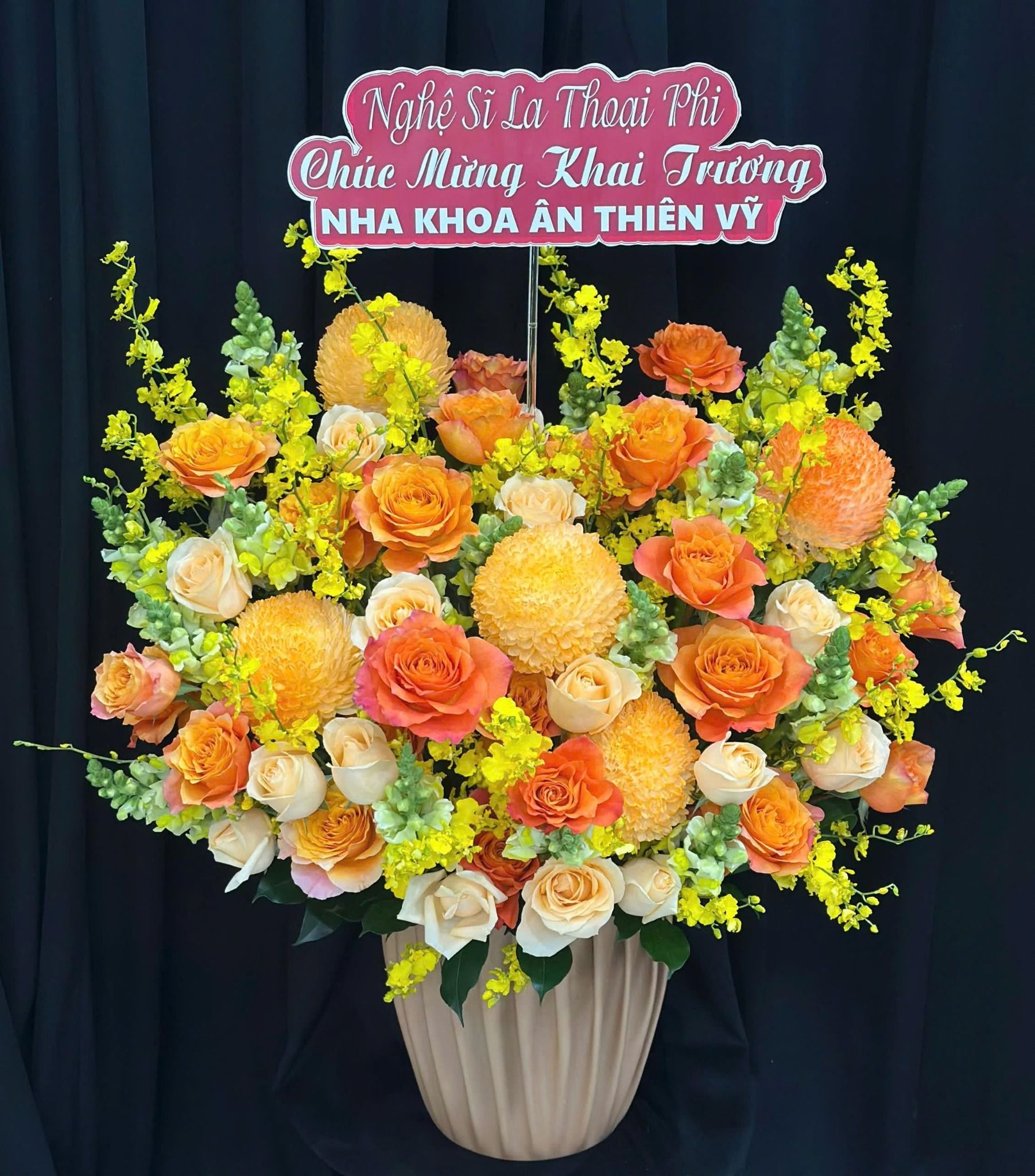  Hoa Cắm Hộp Nắng Vàng Hân Hoan - HCH15 