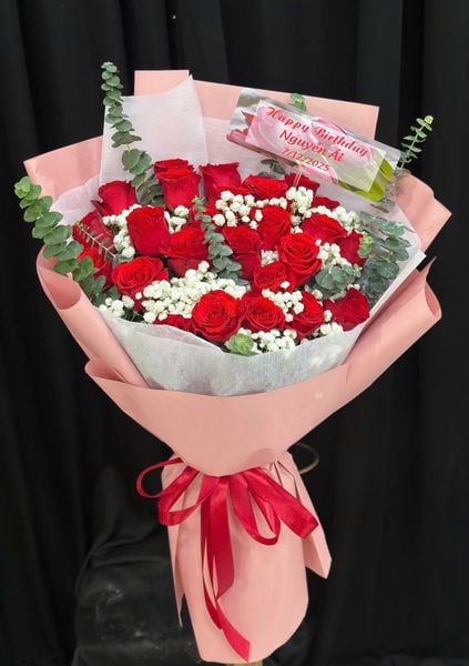 Bó Hoa Đỏ Rực Thịnh Vượng - HBD11