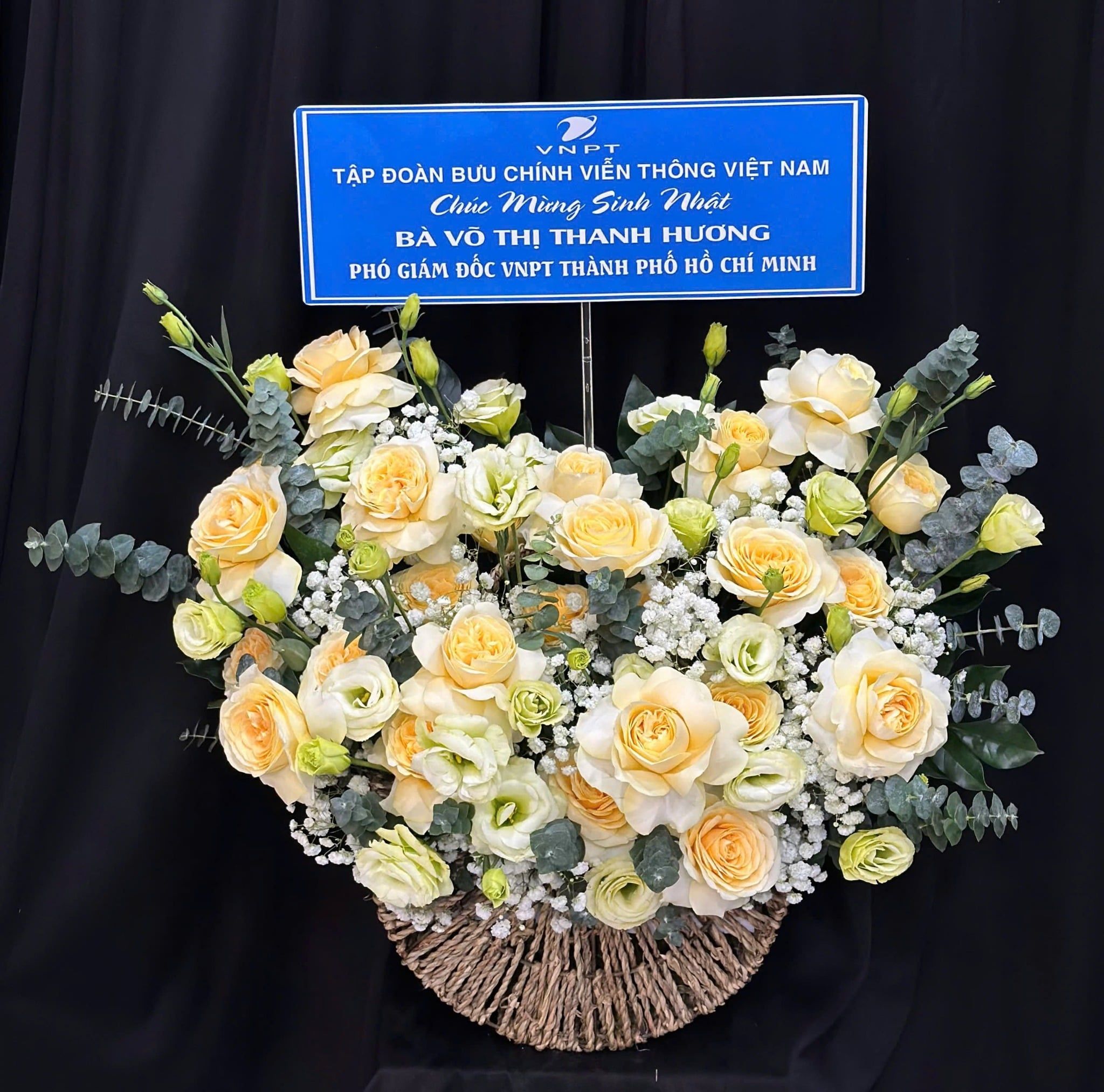  Giỏ Hoa Nắng Ngọc An Yên - GH04 