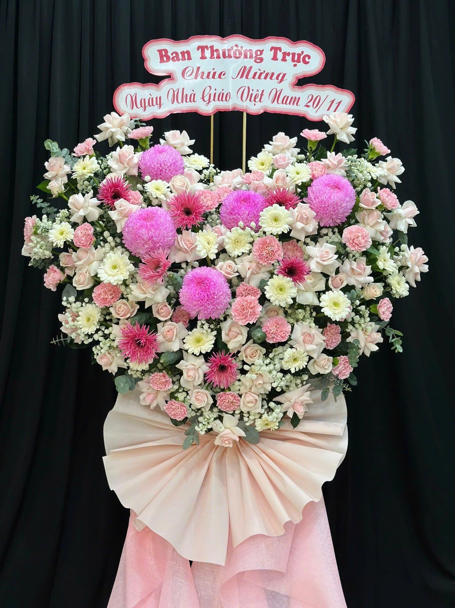  Hoa Chúc Mừng Hồng An Khởi Sắc - HCM30 